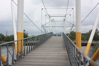 潟横断橋