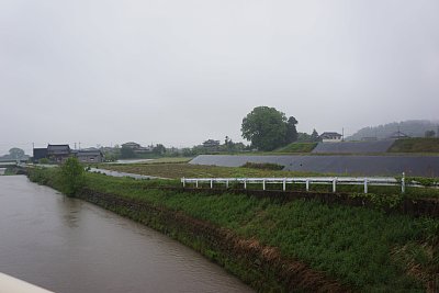 渋江川が天然の堀になっている