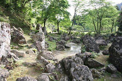 湯殿跡庭園