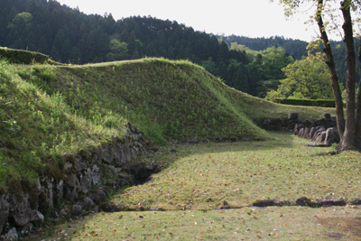 櫓跡土塁