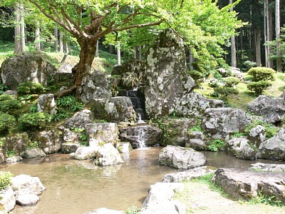 諏訪館跡庭園