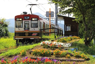 塩田町駅