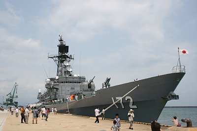 ミサイル護衛艦「しまかぜ」　DDG-172