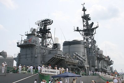 しまかぜの艦橋を後部から