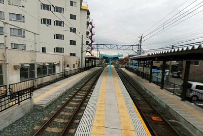 低床ホームが増設されています