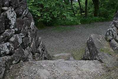 武者登りから下を見る