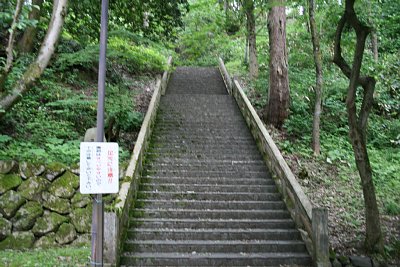 本丸方面への近道です