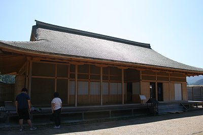 飛騨江馬氏館跡にある復元会所