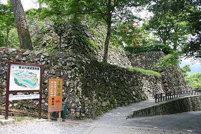 本丸への登城口