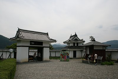 桜の丸全景