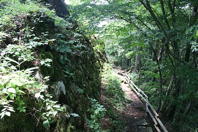 本丸への通路が続きます