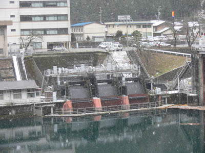 取水スクリーン