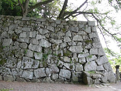 彦根城内の石垣