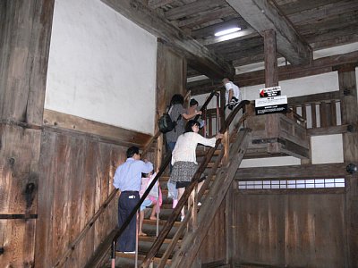 姫路城天守内部の４階登り階段