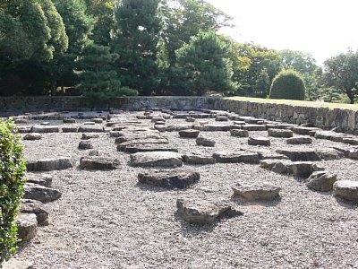 姫路城お天守の庭