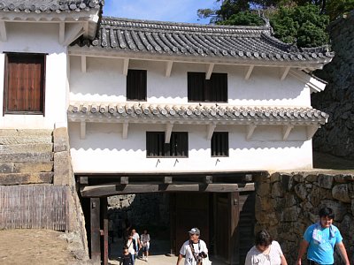 姫路城りの門