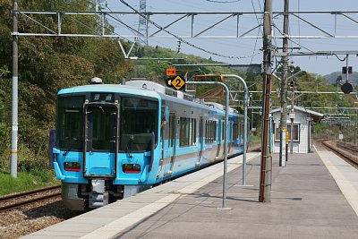 ＩＲいしかわ鉄道５２１系電車