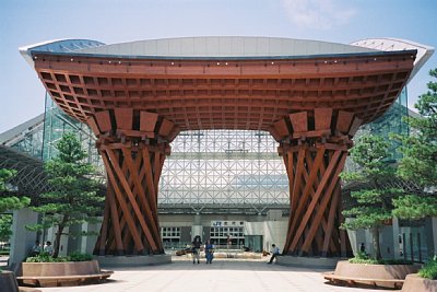 金沢駅