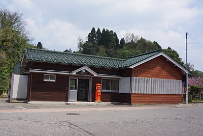 IRいしかわ鉄道倶利伽羅駅