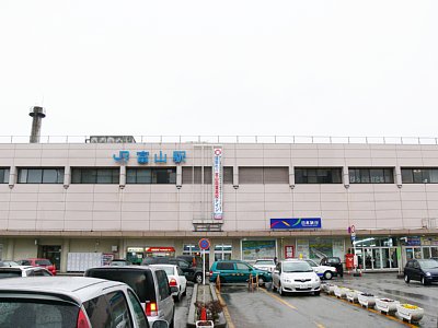 北陸本線富山駅