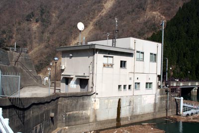 ダムサイトへは立入禁止です