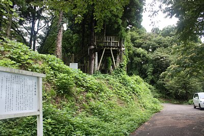 展望台がある郭は主郭の南側になります