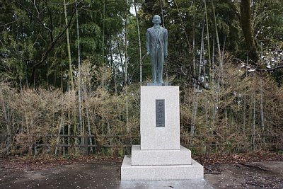 桜井与蔵氏像