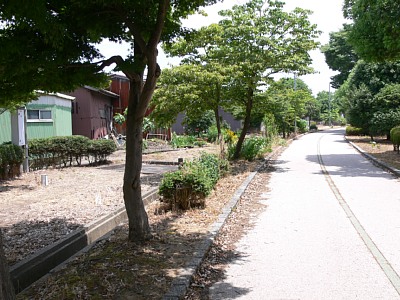 四方駅-打出駅間　自転車道となっています