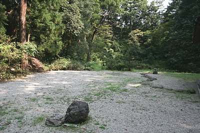 臼浪水は庭園跡となっている