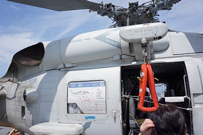 SH-60Jの内部