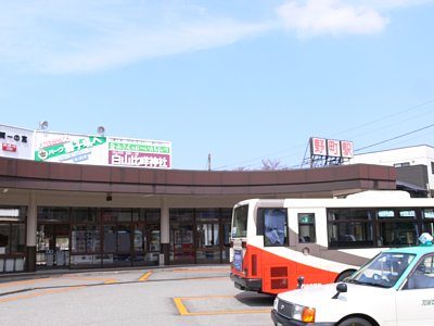 北陸鉄道石川線の始発駅となる野町駅