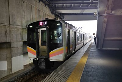 E129系