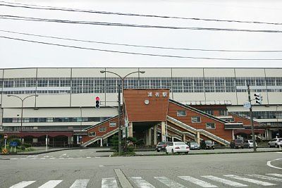 浦佐駅には上越新幹線が接続します