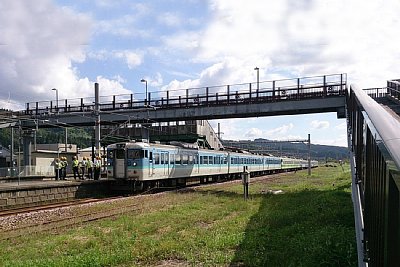 115系電車が停車しました