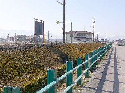 東野尻駅