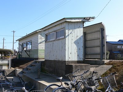 待合室とトイレ