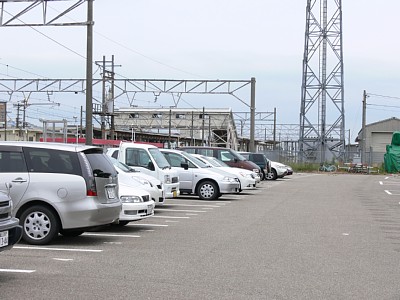 加越線の起点である石動駅加越線ホーム跡