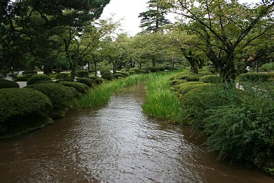 兼六園辰巳用水