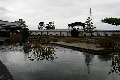 金沢城鶴の丸広場庭園