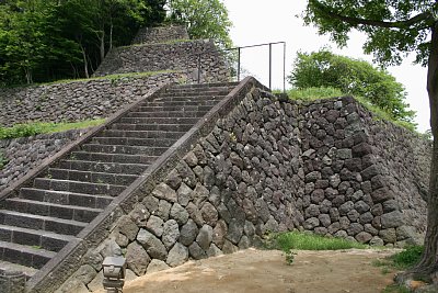 金沢城辰巳櫓下石垣