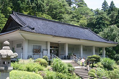 林泉寺宝物館