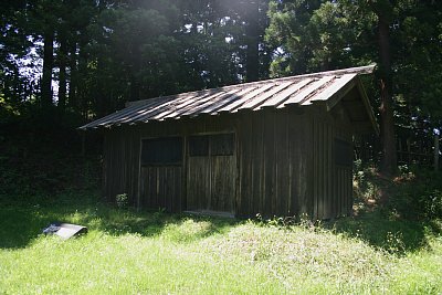 東城砦掘立柱建物