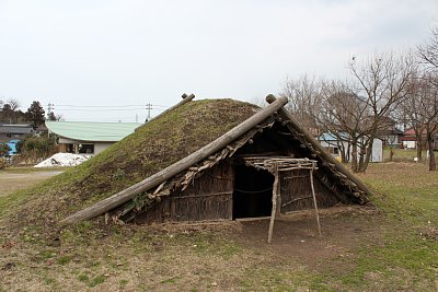 復元竪穴住居