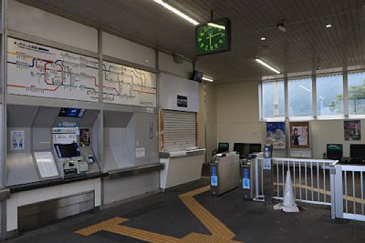 改札口