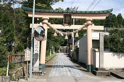 埴生護国八幡宮