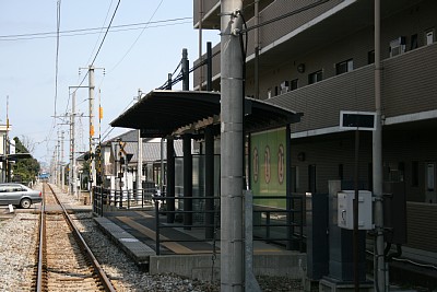 蓮町駅上りホーム