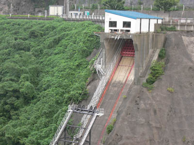 表面取水設備