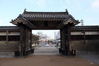 丸亀城大手二の門(内側)