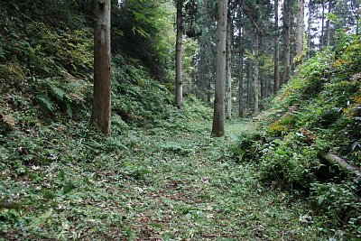 安室屋敷と三の丸の間の空堀