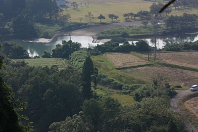 城下町土塁跡を一の丸から撮影しました